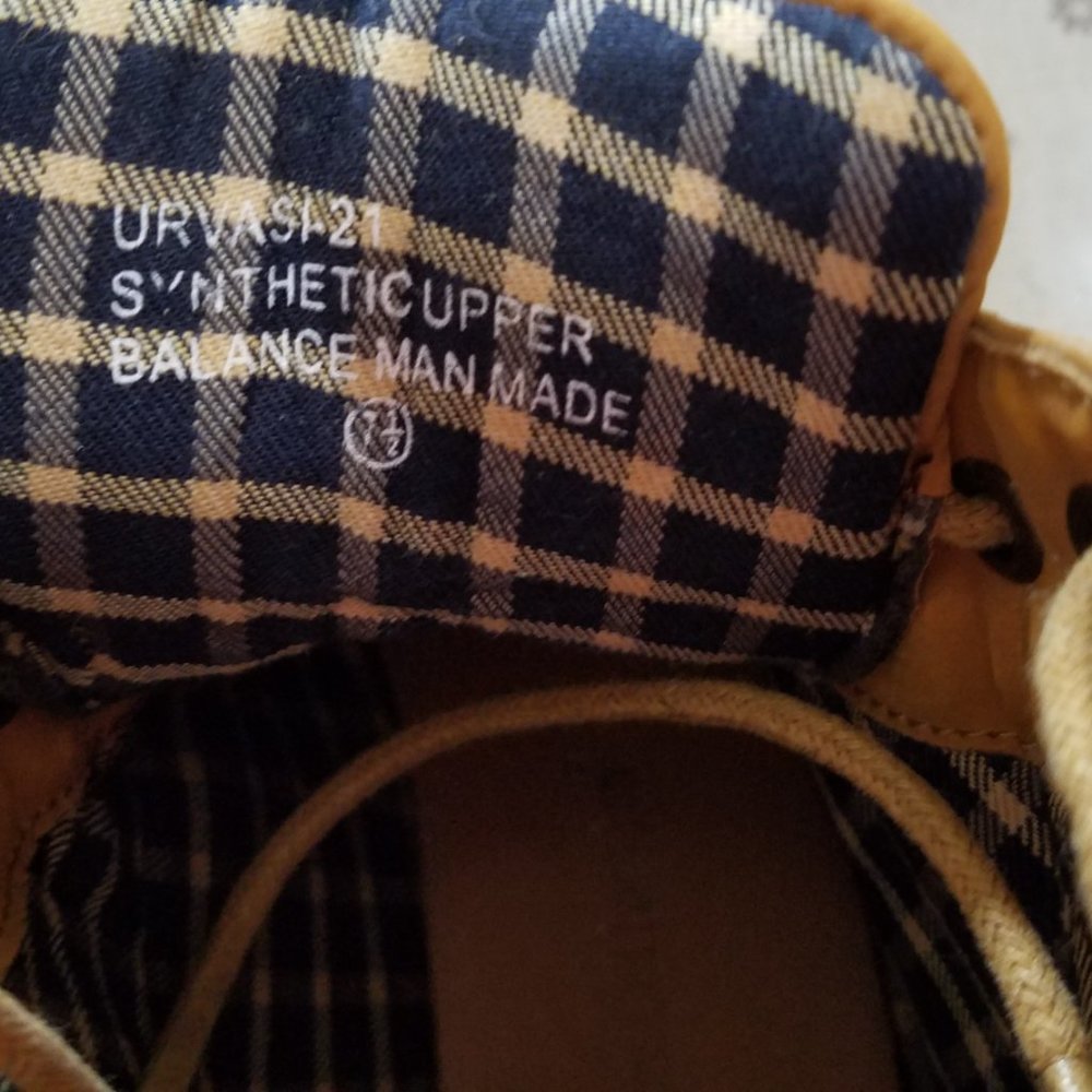 Combat boots. - Picture 4 of 8
